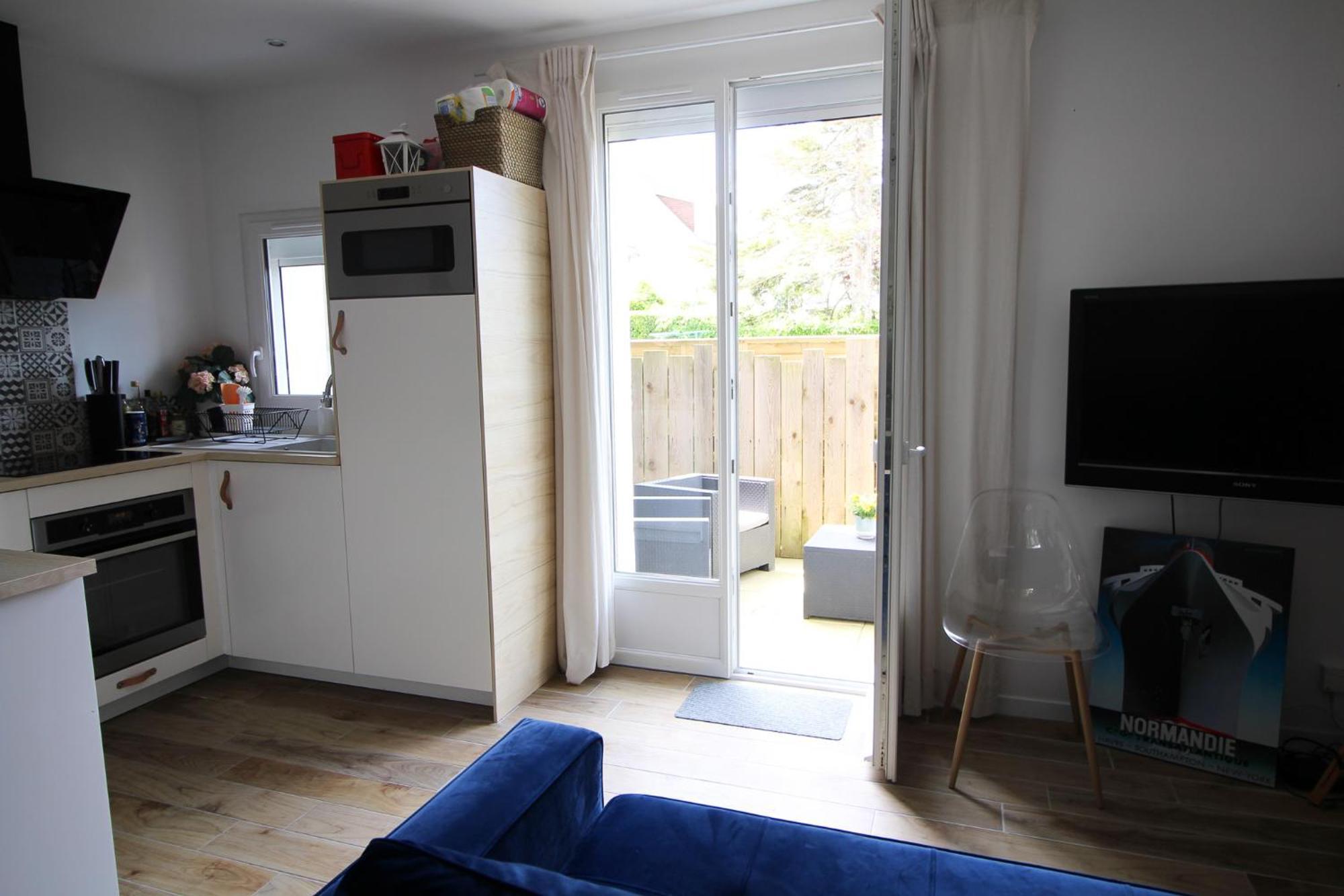 Appartement Avec Terrasse Privee, Plage A Pied Saint-Aubin-Sur-Mer  Buitenkant foto