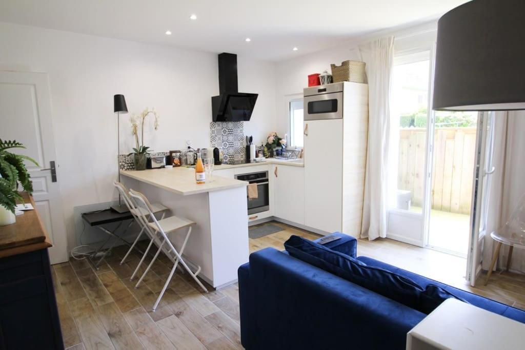 Appartement Avec Terrasse Privee, Plage A Pied Saint-Aubin-Sur-Mer  Buitenkant foto